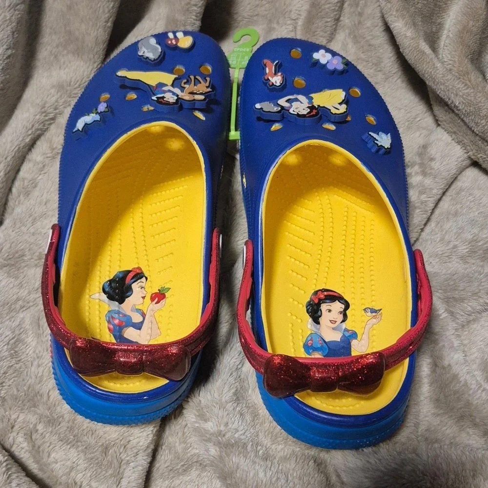 Disney Snow White Crocs Classic Clogs Blue Yellow Red Bow Jibbitz Men 13